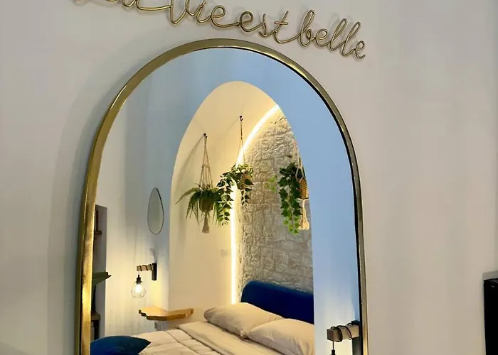 Contemossa With Whirlpool Apartment Bari